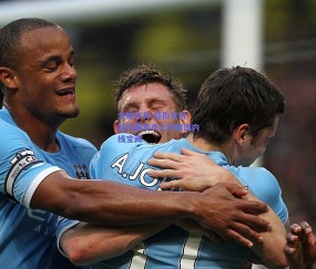 大帽字母 隔扣文班 起伏赛季勇士挖掘出内线宝藏